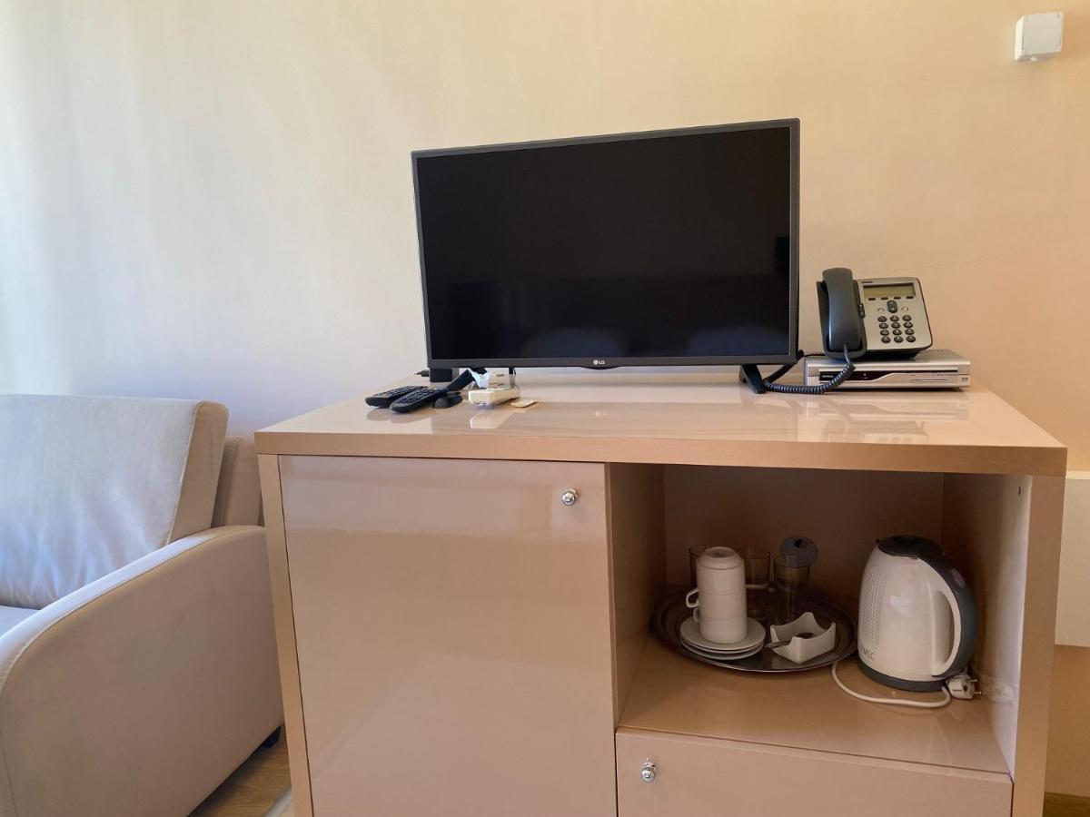 Messembria B504 Studio Pantai Sunny Bagian luar foto